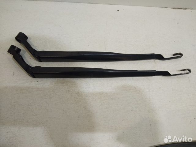 Поводок стеклоочистителя передний Toyota Land Поводок стеклоочистителя передний Toyota Land