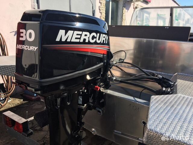 Двухтактный лодочный мотор Mercury 30E
