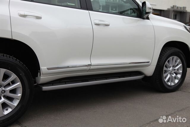Молдинги на двери Toyota Prado 150 хром белые