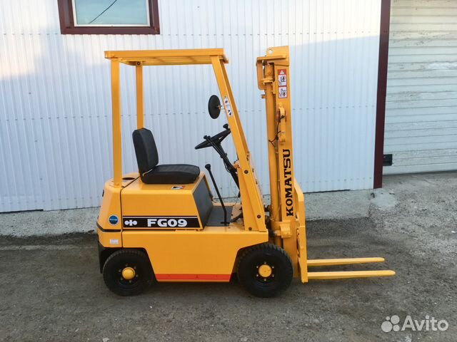 Komatsu FG 09 вилочный погрузчик