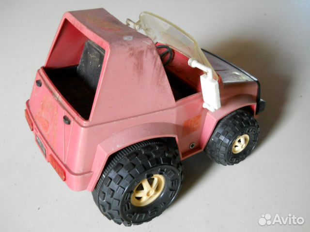 Машинка игрушка инерционная дим2-сбото времён СССР Машинка игрушка инерционная дим2-сбото времён СССР