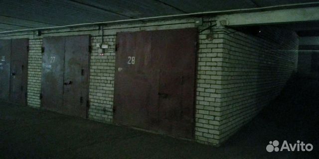 Гараж, > 30 м²