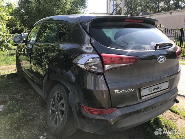 Hyundai Tucson 2.0 AT, 2016, битый, 50 000 км