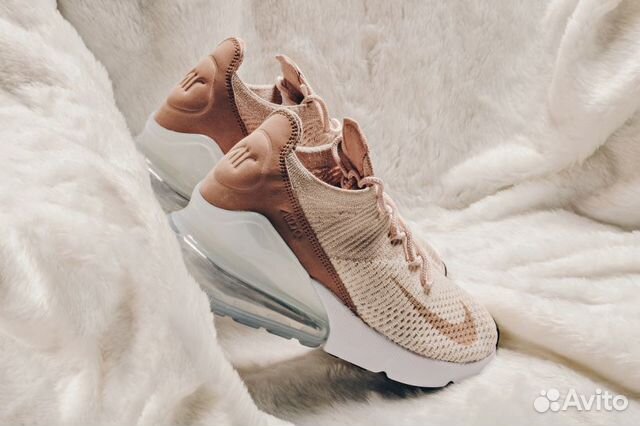 Кроссовки nike air max 270 Кроссовки nike air max 270