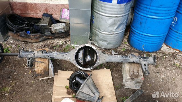 Чулок заднего моста Toyota Tundra 5.7