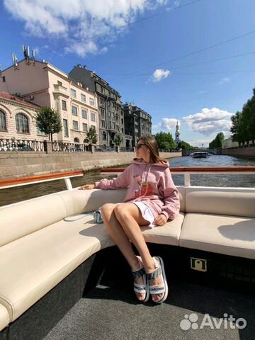 Худи с капюшоном Худи с капюшоном