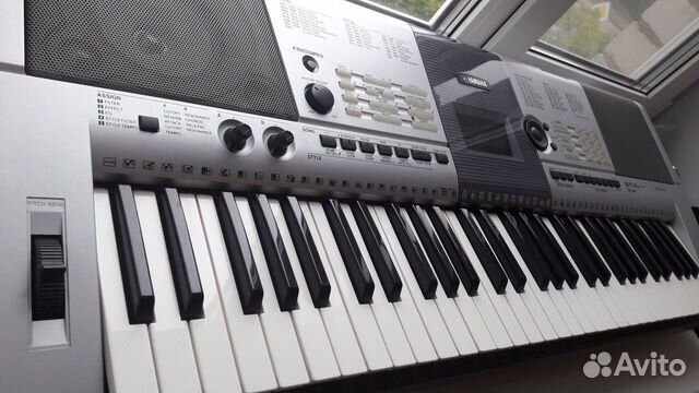 Синтезатор yamaha PSR-E403