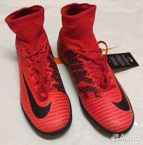 Новые детские футзалки Nike ACC 37 размер Новые детские футзалки Nike ACC 37 размер