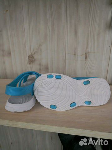 Сандали/шлепки новые Сандали/шлепки новые