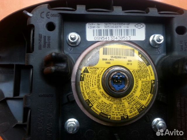 Подушка безопасности в рулевое колесо Renault Подушка безопасности в рулевое колесо Renault