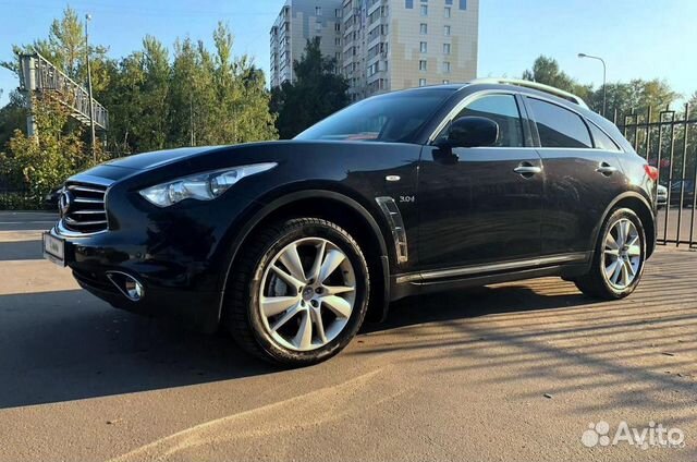 Infiniti QX70 3.0 AT, 2013, 72 000 км