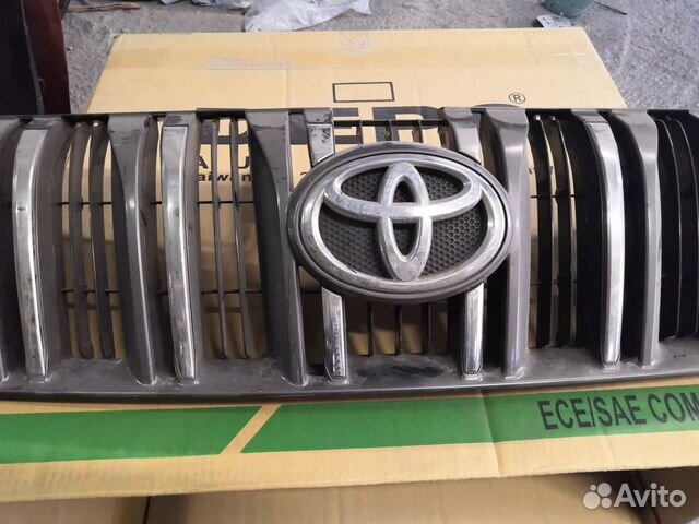 Решетка радиатора toyota land cruiser prado 150 Решетка радиатора toyota land cruiser prado 150