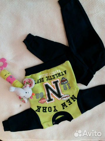 Спортивный костюм Спортивный костюм