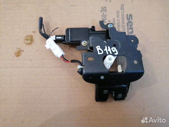 Замок багажника Mazda 3 BK Z6 2004 Замок багажника Mazda 3 BK Z6 2004