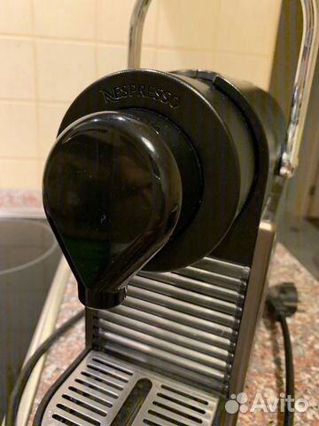 Кофемашина капсульная Nespresso Krups