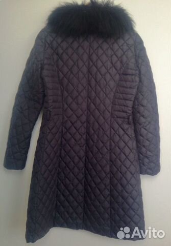 Пальто стеганное Cerruti 1881 с песцовым воротнико Пальто стеганное Cerruti 1881 с песцовым воротнико