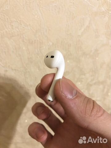 Наушники Airpods правый