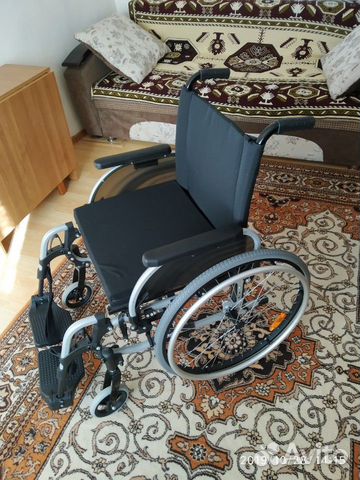 Инвалидное кресло Инвалидное кресло