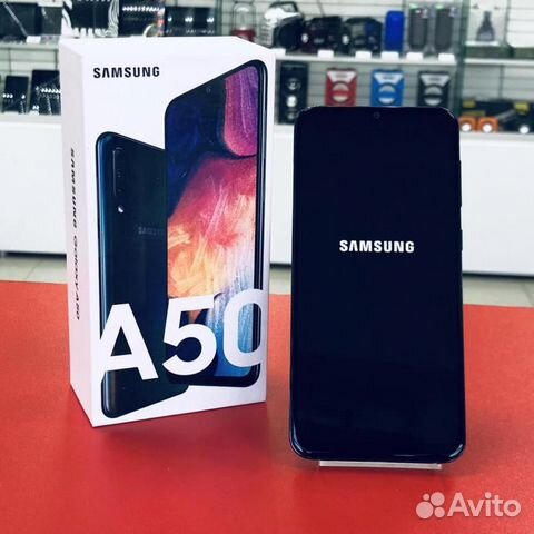 SAMSUNG A50