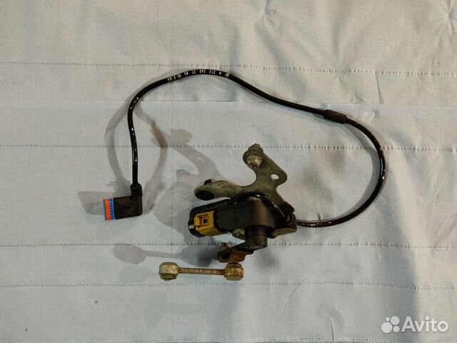 Датчик корректора фар на Мерседес-A0045429918