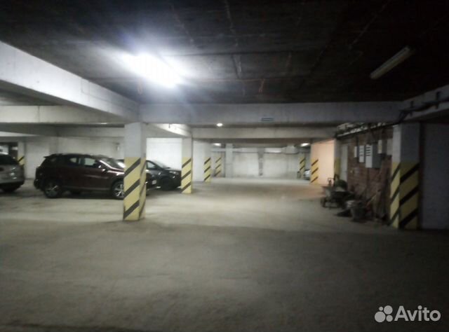 Машиноместо, 16 м²