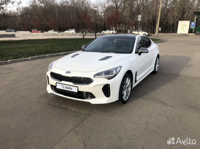 KIA Stinger 2.0 AT, 2018, 6 825 км