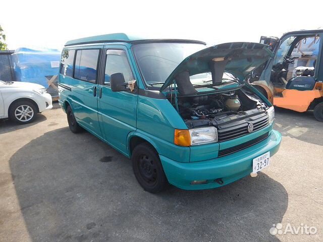 Моторчик омывателя Volkswagen Multivan T4 AAF 2.5L Моторчик омывателя Volkswagen Multivan T4 AAF 2.5L
