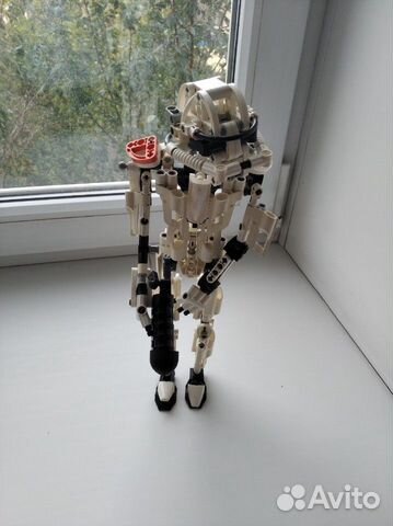 lego technic stormtrooper