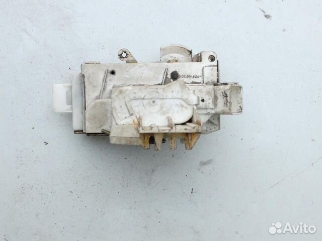 Замок двери передней левой Ford Mondeo 3 III Замок двери передней левой Ford Mondeo 3 III