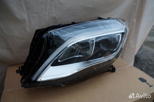 Фара мерседес W156 GLA левая LED 2017 2019