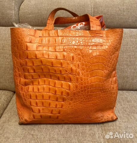 Сумка кожаная фирмы Furla, оригинал, Италия Сумка кожаная фирмы Furla, оригинал, Италия