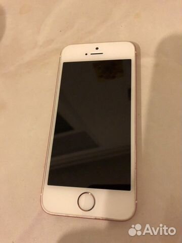 Телефон iPhone 5 se