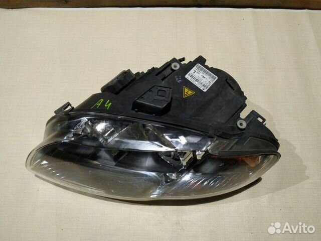 Фара левая Audi A4 B7 2006