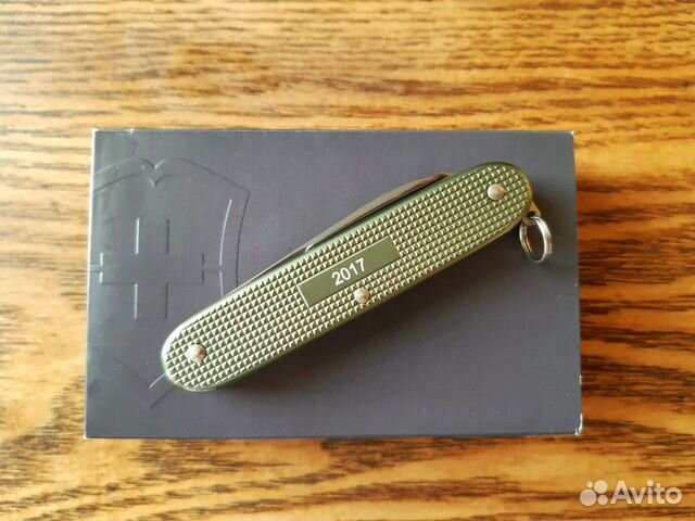 Нож Victorinox Pioneer Alox LE 2017 (0.8201.L17) Нож Victorinox Pioneer Alox LE 2017 (0.8201.L17)