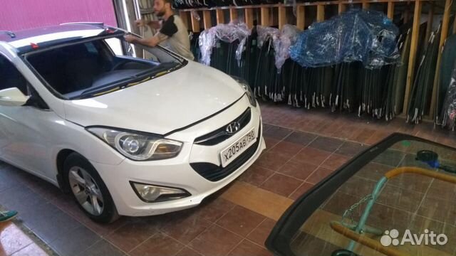 Стекло Лобовое на Hyundai I40 Стекло Лобовое на Hyundai I40