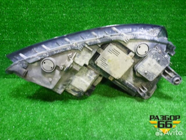 Фара левая Volkswagen Passat (В7) с 2011-2014г Фара левая Volkswagen Passat (В7) с 2011-2014г