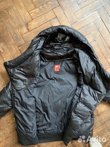 Пуховик Nike xs Пуховик Nike xs