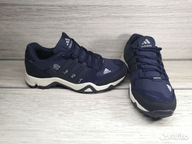 Кроссовки Adidas Gоre-Tex муж, 45 Кроссовки Adidas Gоre-Tex муж, 45