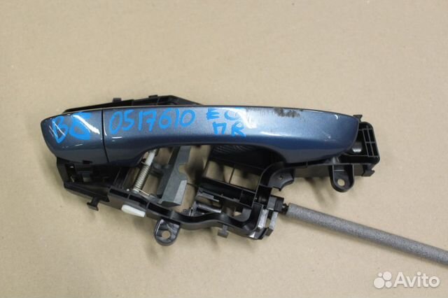 Ручка двери нaружная правая передняя Volkswagen Pa Ручка двери нaружная правая передняя Volkswagen Pa