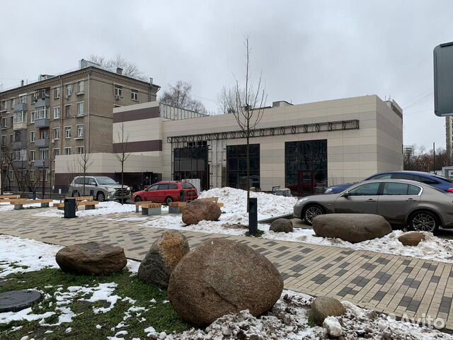 Торговое помещение, 260 м²