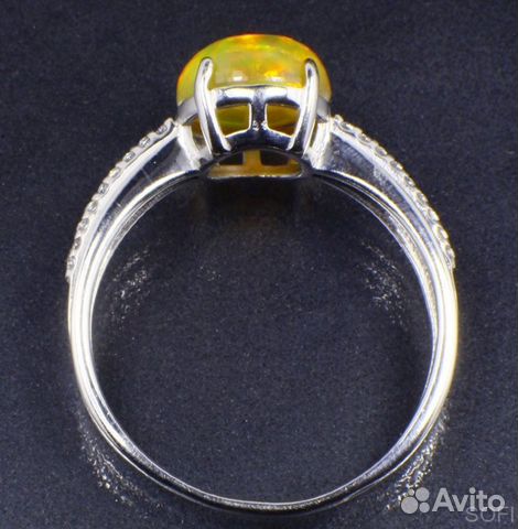 Серебряное кольцо с опалом и фианитом натуральным