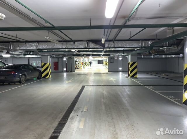Машиноместо, 14 м² Машиноместо, 14 м²