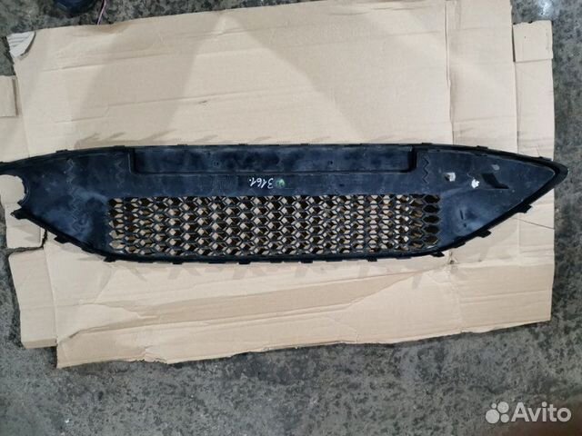 Решетка радиатора передняя Ford Focus 3 St ST Решетка радиатора передняя Ford Focus 3 St ST