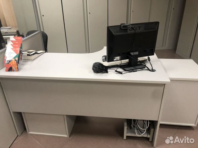 Стол офисный