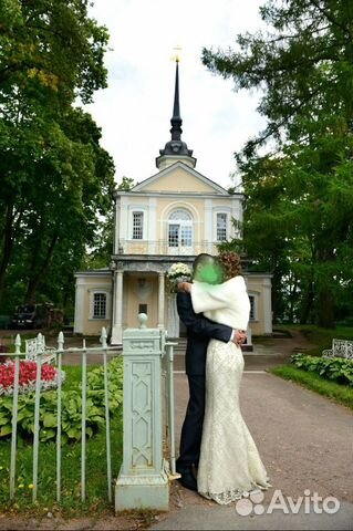 Свадебное платье 44 р-р Свадебное платье 44 р-р