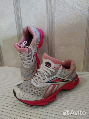 Кроссовки Reebok RunTone Кроссовки Reebok RunTone
