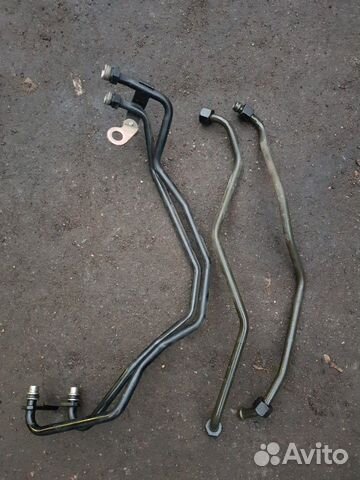 Патрубок охлаждения АКПП Audi A6 C5 VW passat b5 Патрубок охлаждения АКПП Audi A6 C5 VW passat b5