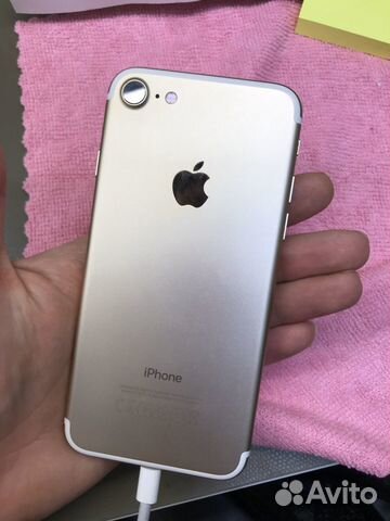 Телефон iPhone 7 silver 128 Телефон iPhone 7 silver 128