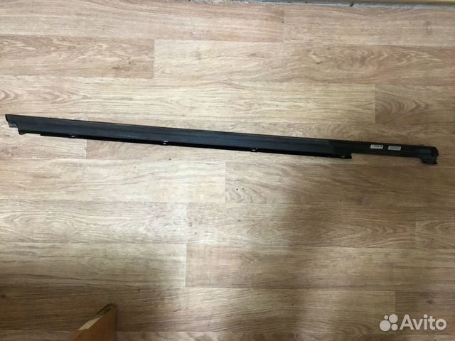 Молдинг стекла двери передний левый Панамера 970