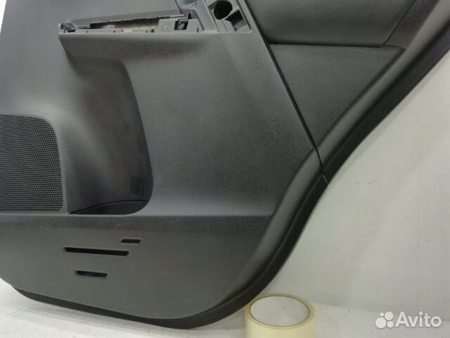 Обшивка двери задняя правая Toyota Rav4 40 2012